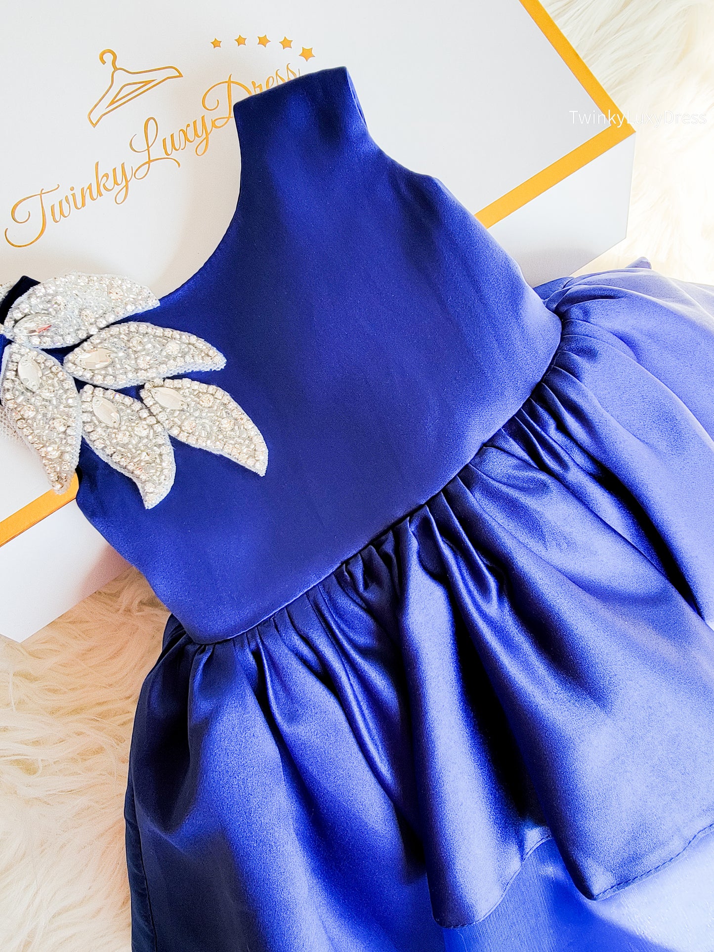 Diana Dress 3,4,6, yrs