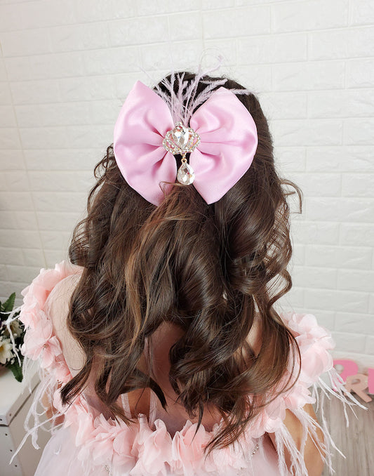pink bow