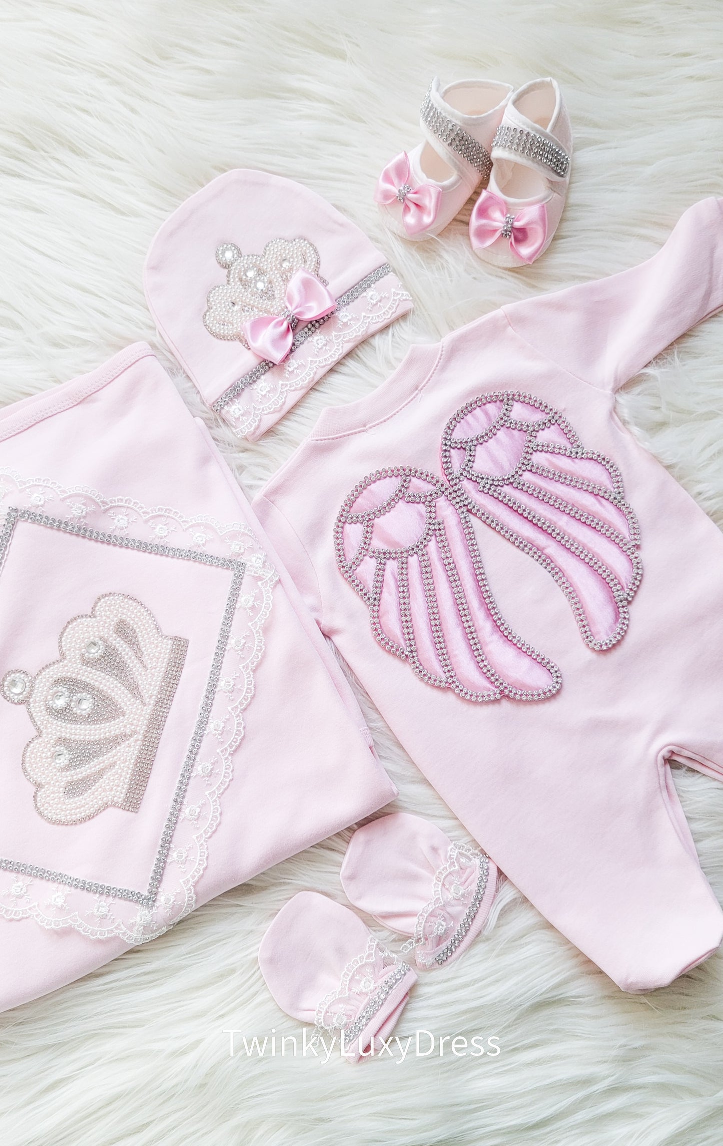 Luxury Newborn Outfit Pink Set