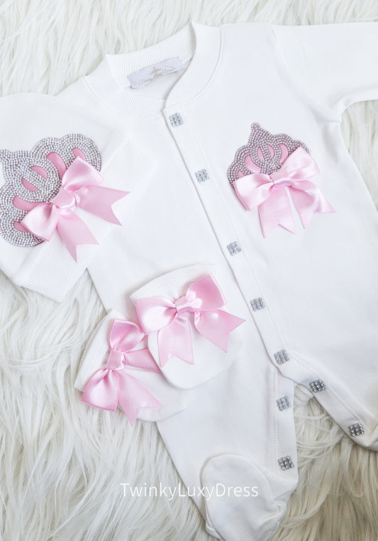 Luxury Newborn Outfit Soft Pink