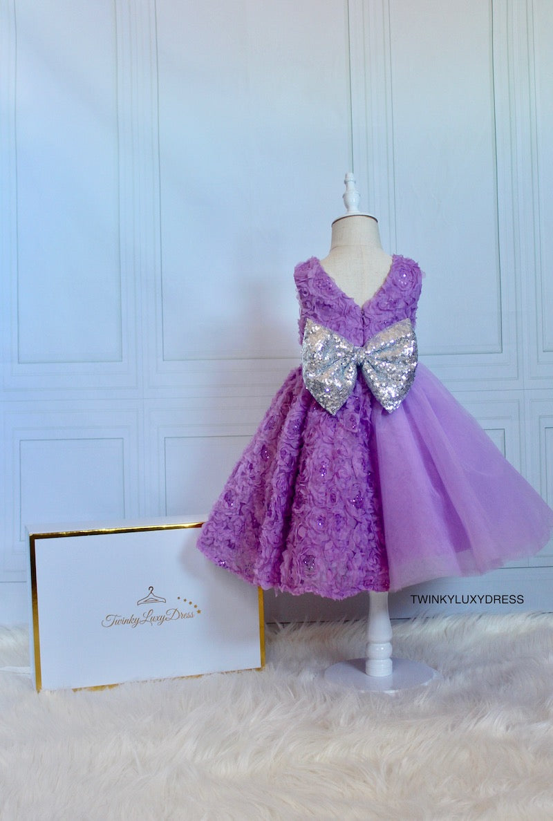 Flower girl hotsell dresses lavender color